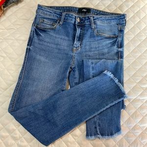 Ankle length jeans